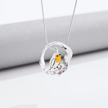 Fashion Creative Bird Hollow Pendant Necklace Advibe Studio