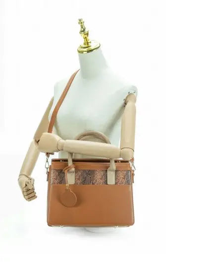 Women Metro Handbag Advibe Studio